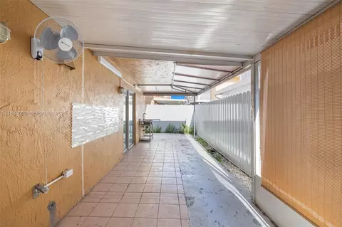 Other - 2425 W 76th St #102, Hialeah, FL 33016 photo 10 of 11