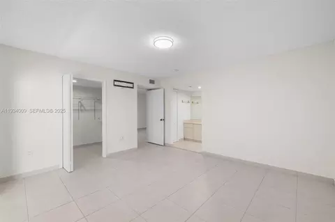 Bedroom - 2425 W 76th St #102, Hialeah, FL 33016 photo 6 of 7