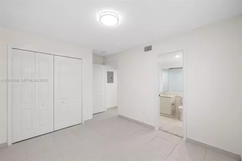 Bedroom - 2425 W 76th St #102, Hialeah, FL 33016 photo 3 of 7