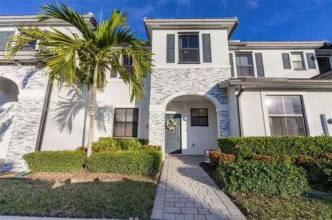 28765 SW 132nd Ct, Homestead, FL 33033