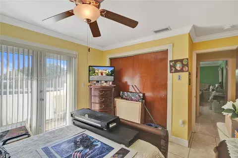 Other - 4141 W 4th Ave, Hialeah, FL 33012 photo 3 of 15