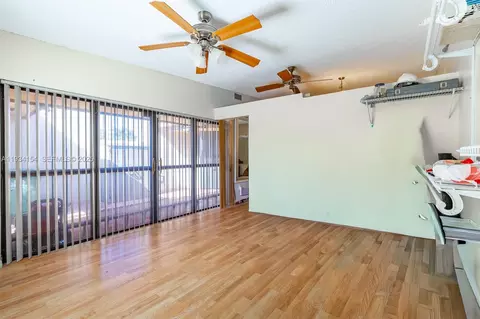 Living - 6491 NW 190th Ter, Hialeah, FL 33015 photo 1 of 2