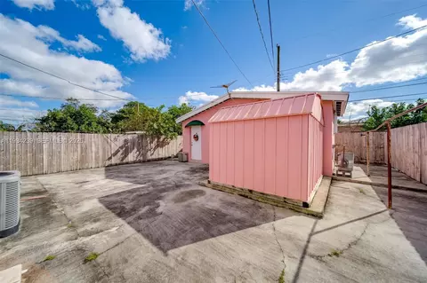 Exterior - 854 E 24th St, Hialeah, FL 33013 photo 2 of 3