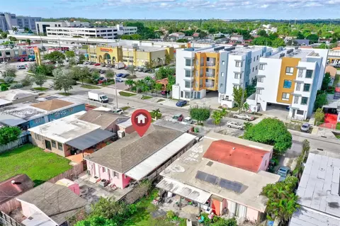 View/Area - 854 E 24th St, Hialeah, FL 33013 photo 2 of 5