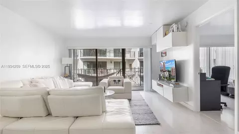 2029 N Ocean Blvd #404, Fort Lauderdale, FL 33305