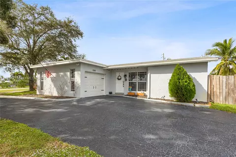 11301 NW 32nd Pl, Sunrise, FL 33323
