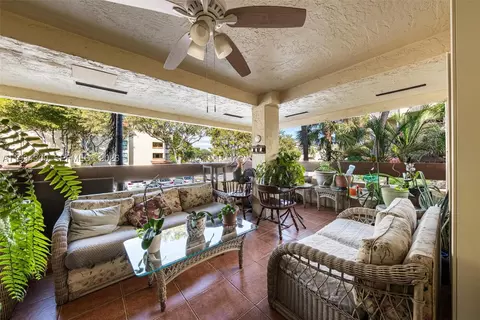 8860 SW 123rd Ct #K207, Miami, FL 33186
