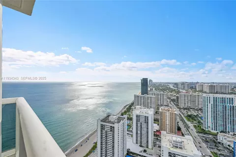 1850 S Ocean Dr #PH4405, Hallandale Beach, FL 33009