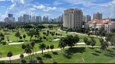 20335 W Country Club Dr #1105, Aventura, FL 33180
