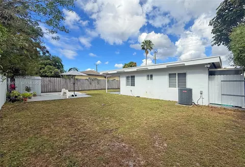 Exterior - 7612 Granada Blvd, Miramar, FL 33023 photo 1 of 4