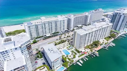 5601 Collins Ave #915, Miami Beach, FL 33140