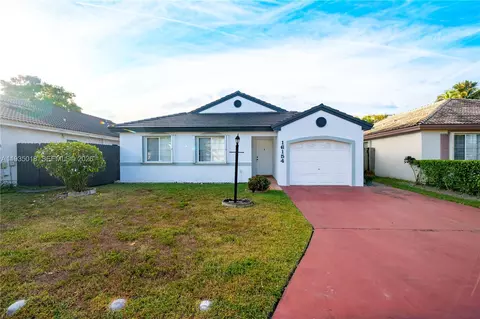 16154 SW 85th St, Miami, FL 33193