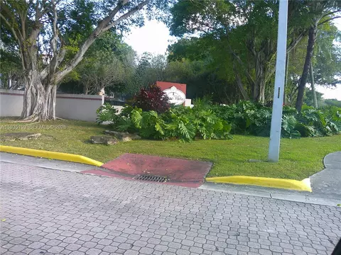 9215 SW 141st Pl #9215, Miami, FL 33186
