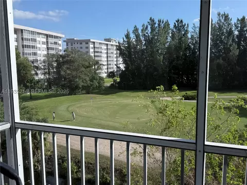 3250 N Palm Aire Dr #508, Pompano Beach, FL 33069