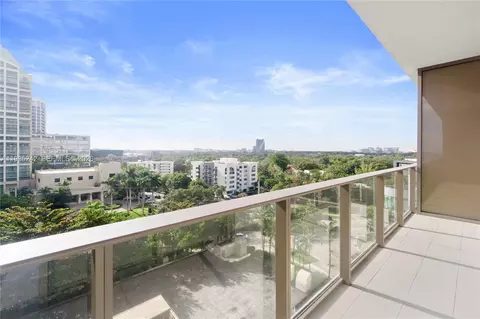 2678 Tigertail Ave #715, Miami, FL 33133