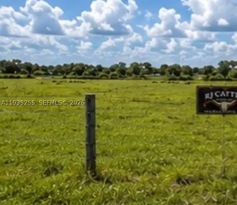 NW 72 Ave, Okeechobee, FL 34972 photo 4