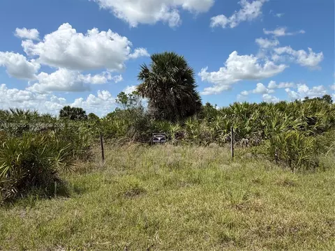 NW 72 Ave, Okeechobee, FL 34972 photo 3