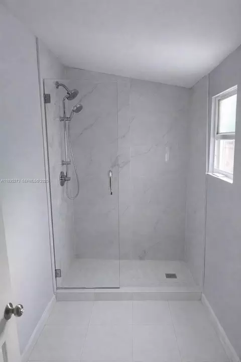 9407 NW 4th Ave, Miami, FL 33150