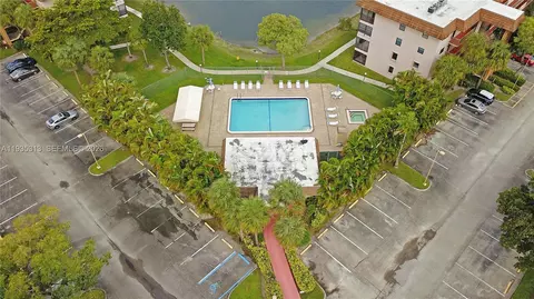 4930 E Sabal Palm Blvd #306, Tamarac, FL 33319