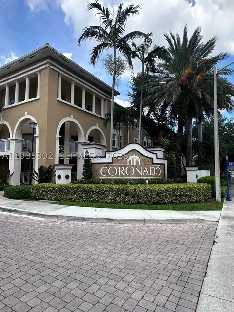 10800 NW 88th Ter #213, Doral, FL 33178