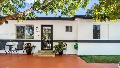 3815 NW 13th Ave, Miami, FL 33142