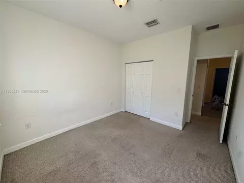 Bedroom - 1027 NE 207th St #1027, Miami, FL 33179 photo 5 of 5