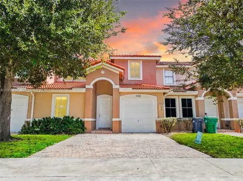 27345 SW 138th Ct, Homestead, FL 33032