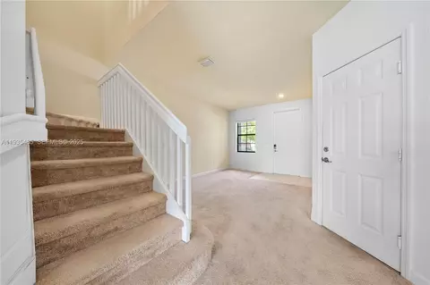3366 W 90th Ter, Hialeah, FL 33018 photo 8