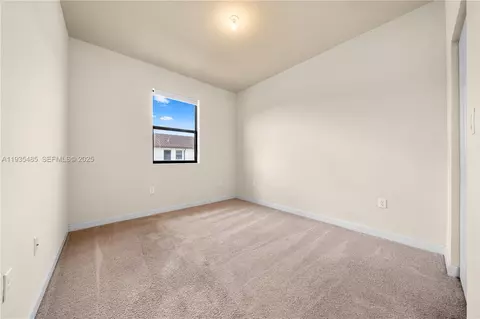 3366 W 90th Ter, Hialeah, FL 33018 photo 15