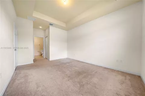 3366 W 90th Ter, Hialeah, FL 33018 photo 14