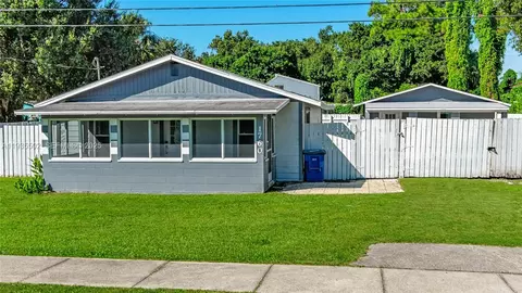 1762-1760 Woodward Ave, North Fort Myers, FL 33903