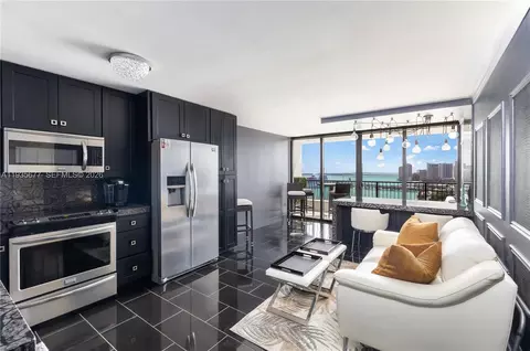 555 NE 15th St #30H, Miami, FL 33132