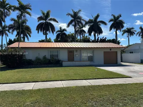 9070 SW 183rd Ter, Palmetto Bay, FL 33157