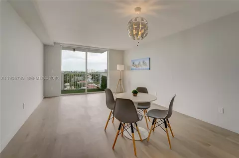 2000 NE 135th St #908, North Miami, FL 33181