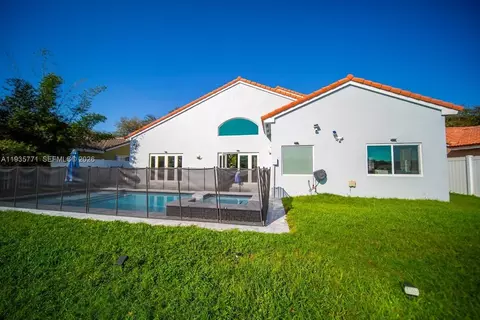 13020 SW 17th Ct, Miramar, FL 33027