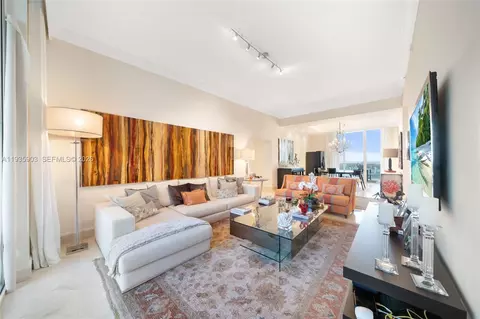 16001 Collins Ave #3906, Sunny Isles Beach, FL 33160