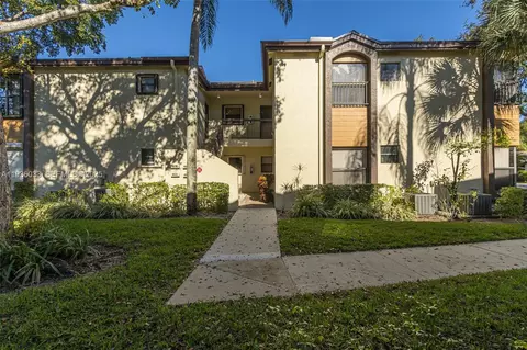 4534 S Carambola Cir S #27275, Coconut Creek, FL 33066