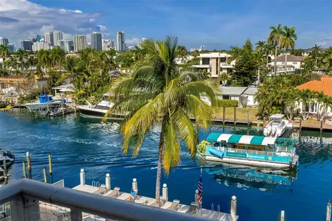 1731 SE 15th St #511, Fort Lauderdale, FL 33316