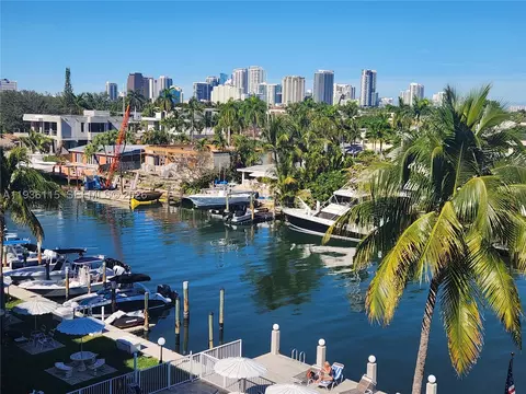 1731 SE 15th St #511, Fort Lauderdale, FL 33316