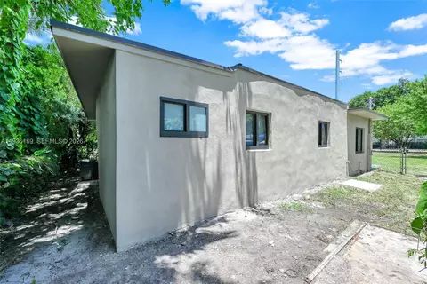 Exterior - 8280 NW 5th Ave, Miami, FL 33150 photo 7 of 13