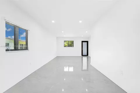 Living - 8280 NW 5th Ave, Miami, FL 33150 photo 2 of 4