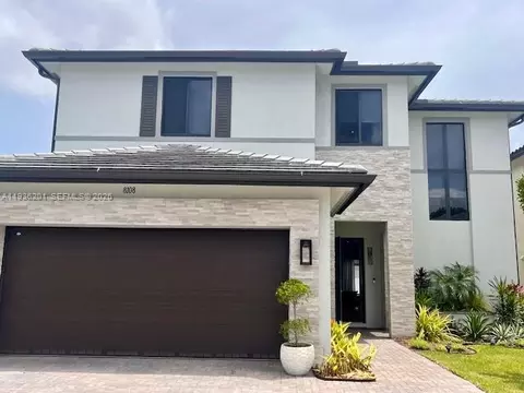 8108 NW 48th Ter, Doral, FL 33166