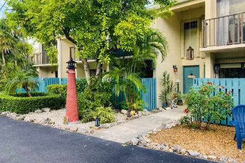 87200 Overseas Hwy #N2, Islamorada, FL 33036