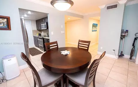 8600 SW 109th Ave #4-114, Miami, FL 33173