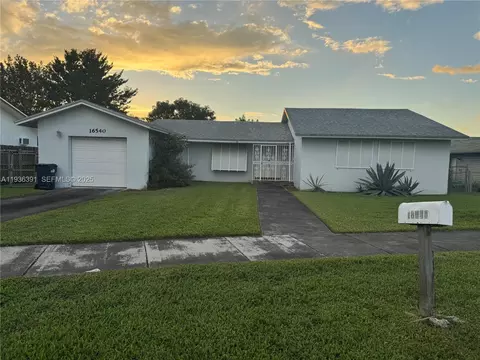 16540 SW 104th Ave, Miami, FL 33157