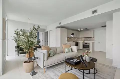 501 NE 31st St #3409, Miami, FL 33137