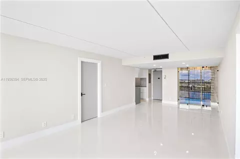 20379 W Country Club Dr #2632-, Aventura, FL 33180