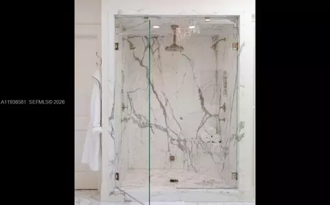 Bath - 446 Madeira Ave, Coral Gables, FL 33134 photo 2 of 2