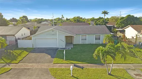 13254 SW 255th Ter, Homestead, FL 33032