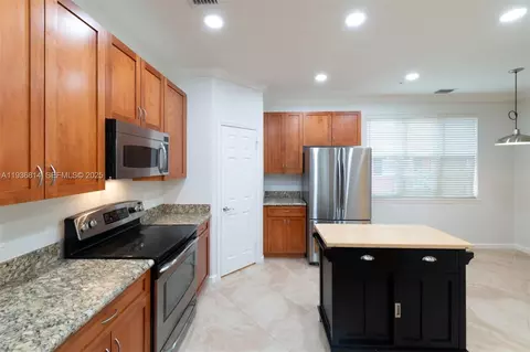 115 Greenwich Cir, Jupiter, FL 33458 photo 4